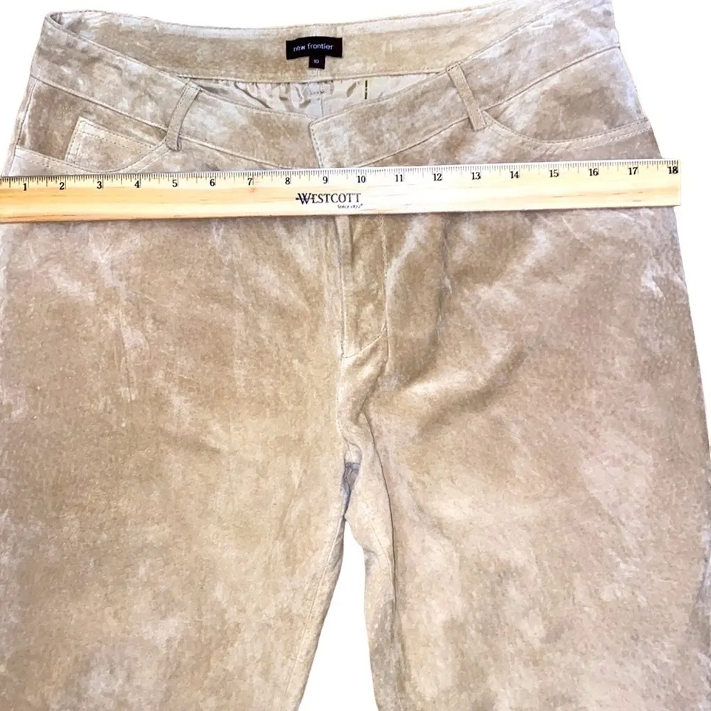 New Frontier π― suede leather pants. Butter cream color. Size 10. Lined. NWT. - Image 3
