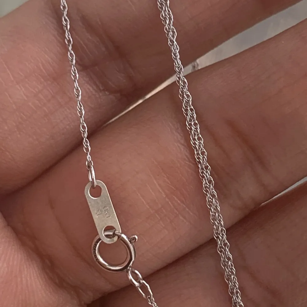 10k White Gold Thin Chain - Image 2
