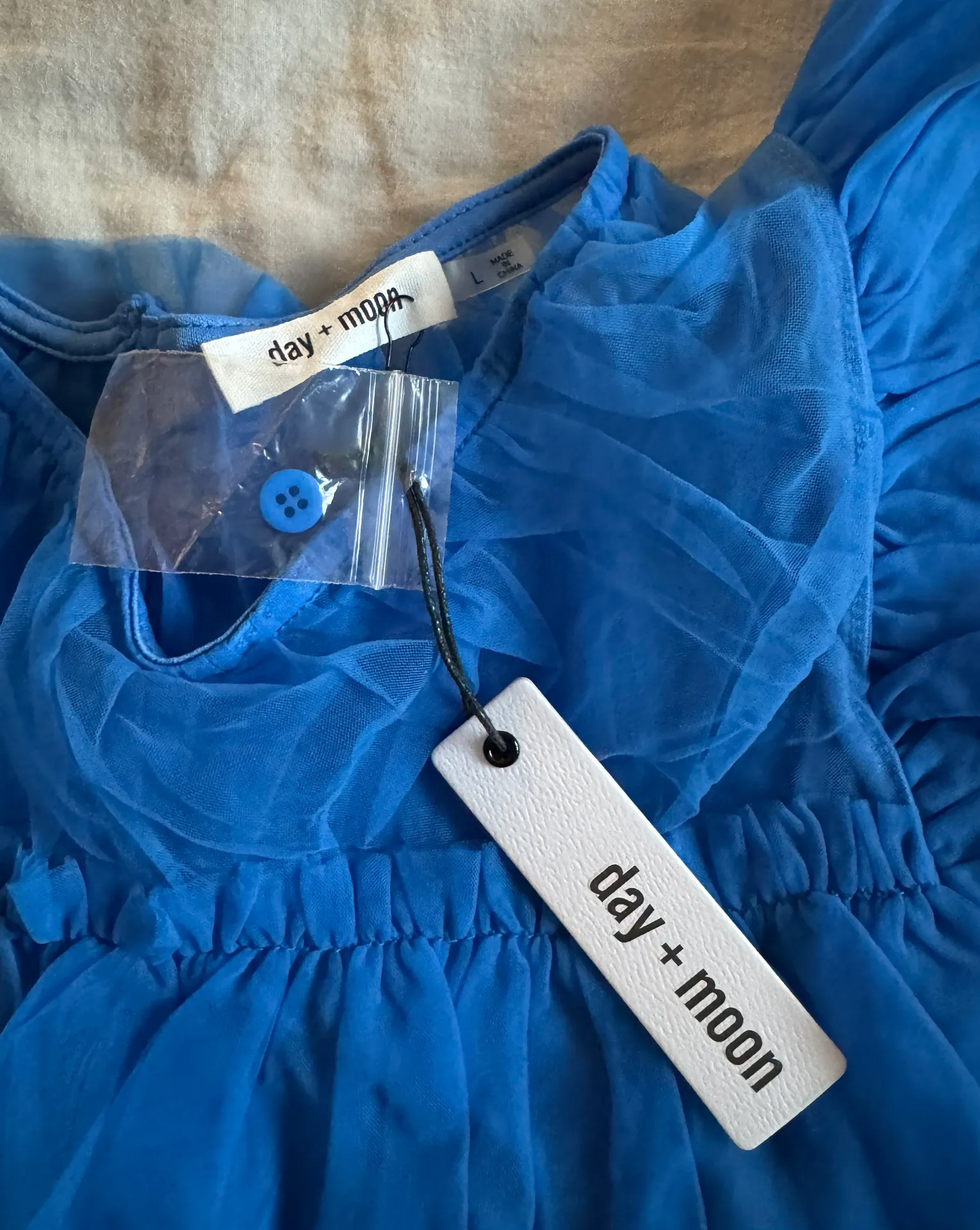 Boutique Top Blue Size L - Image 3