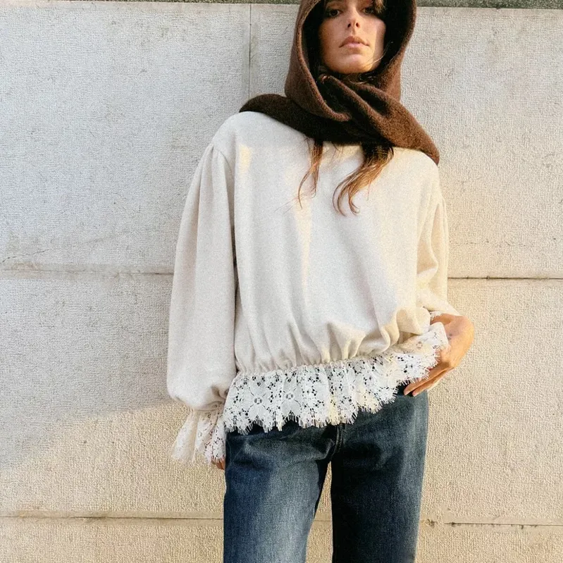 Zara NWT cream long sleeve puff sleeve lace trim top - Image 3