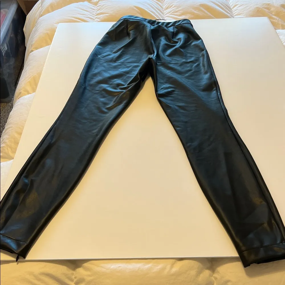 St. John faux leather pants, zipper at leg, black size S NWOT - Image 9