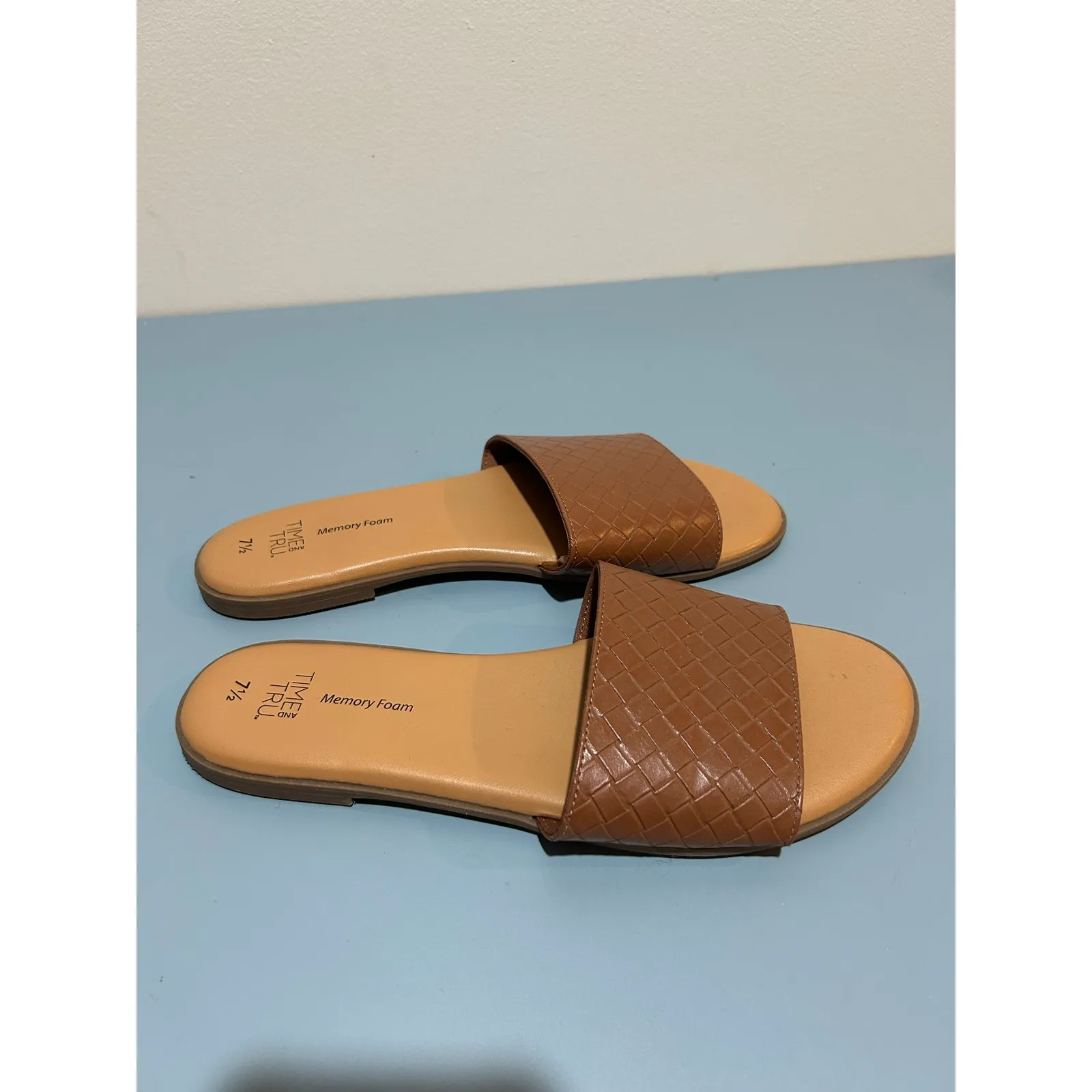 Time and True Brown Slide Sandals - Women's Size 7.5 - Image 5