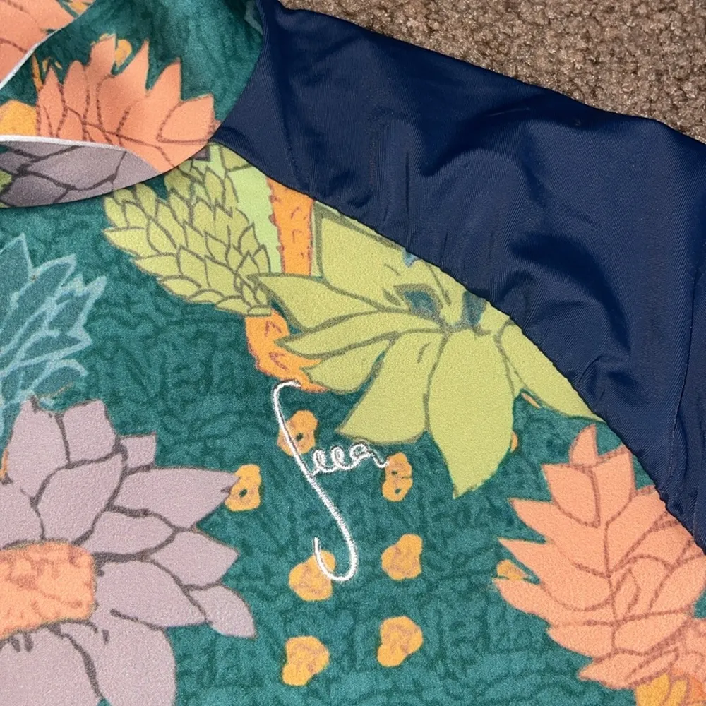 Seea Gaviotas Surf Suit Mirage Floral Medium Blue - Image 6