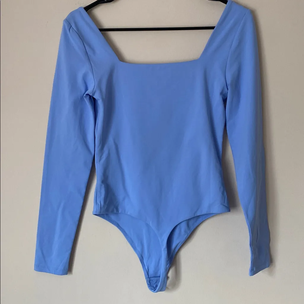Aritzia  Original Contour Squareneck Bodysuit blue - Image 4