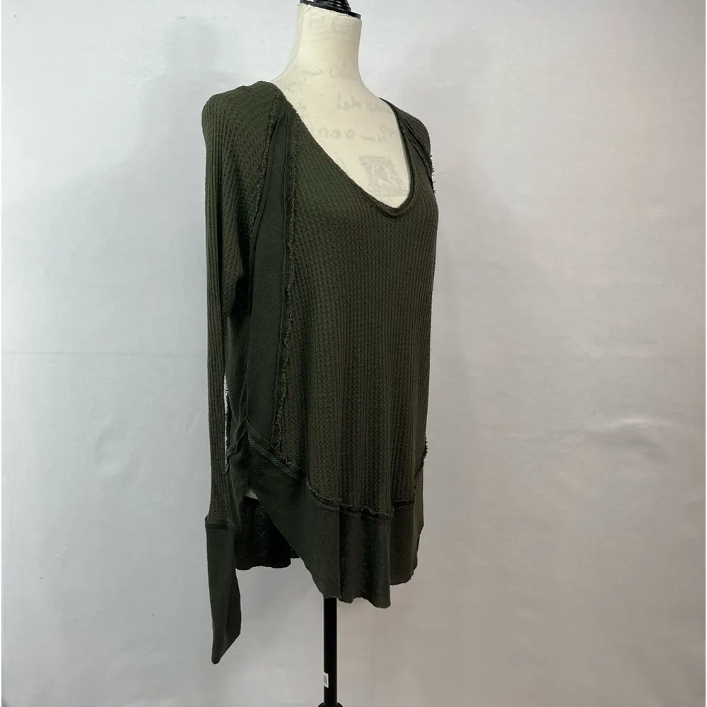 Free People We the Free Catalina Thermal Knit Top in Dark Military Green Size S - Image 9