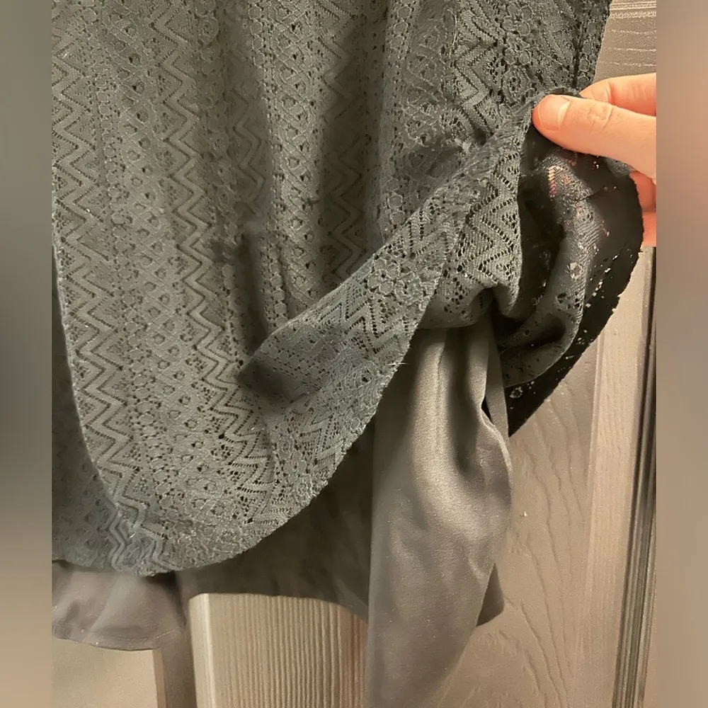 Banana Republic XS Black Top - Image 2