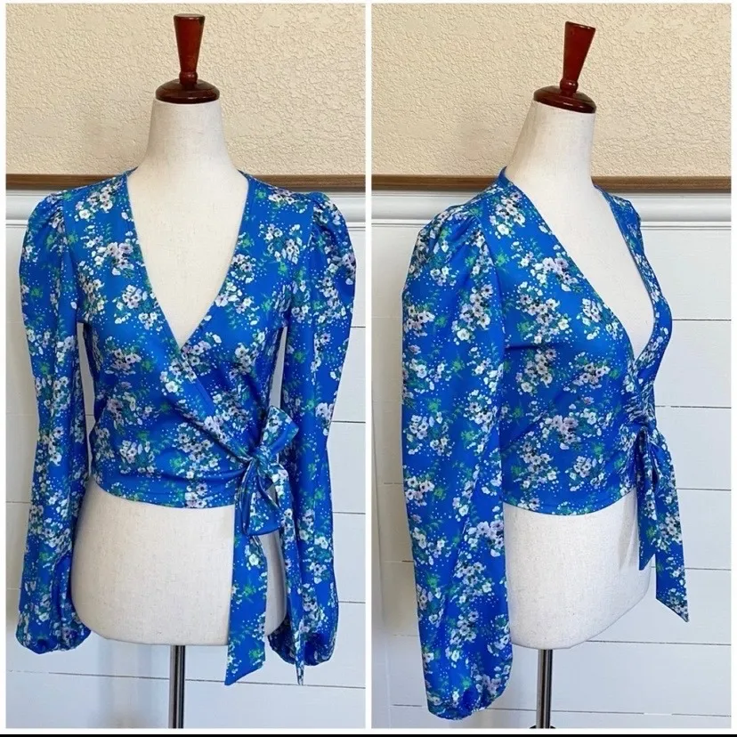 ASOS DESIGN wrap top w/ long volume sleeve in ditsy print blue floral US 2 - Image 11