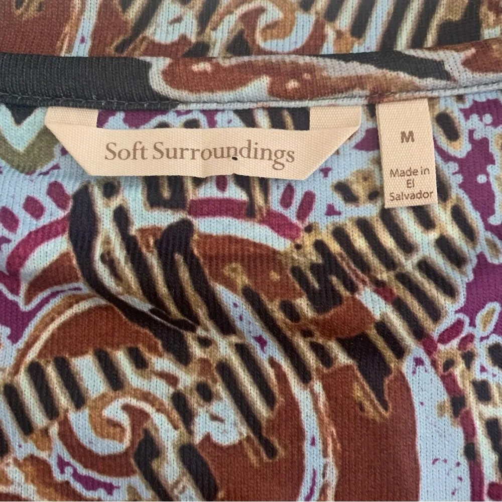 Soft Surroundings Multicolor Floral Print V-neck Tunic Top Size M - Image 2