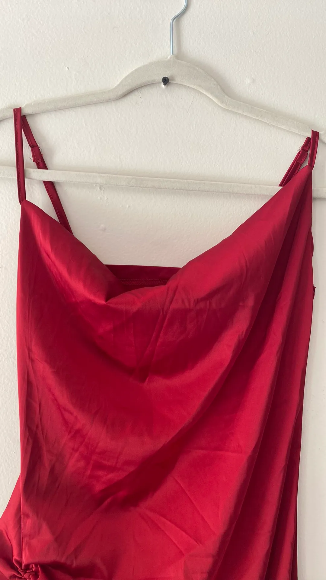 Red Cowl Neck Tie - Image 3