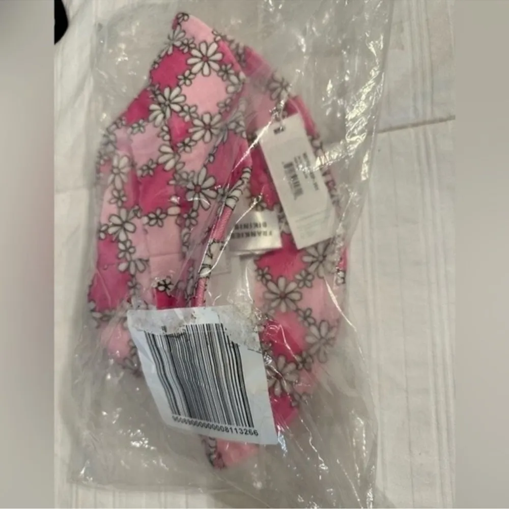 NWT Frankies Bikinis Jax Terry Floral Bucket Hat Pink Daisy Size XS/S - Image 4
