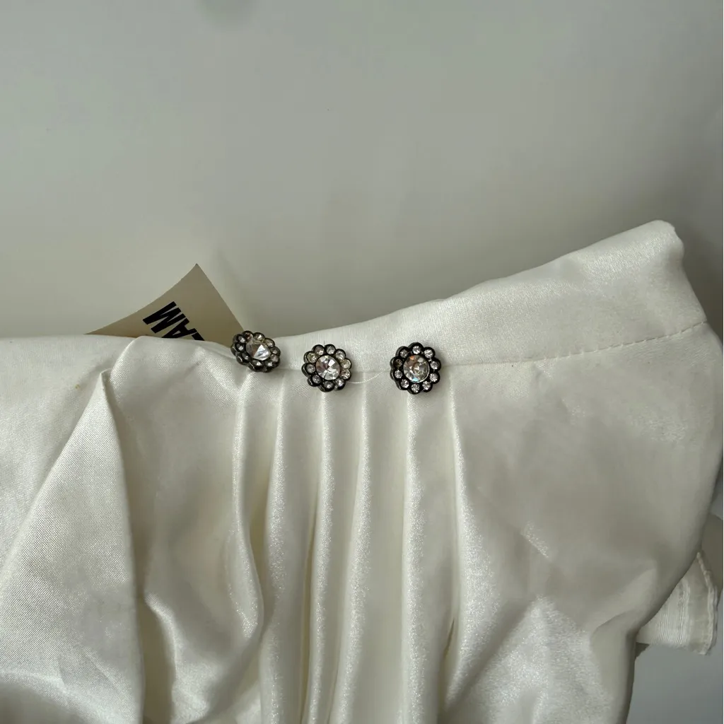 David’s Bridal NWT Michaelangelo Satin Top Women’s Size 16 White Formal‎ Ruched - Image 3