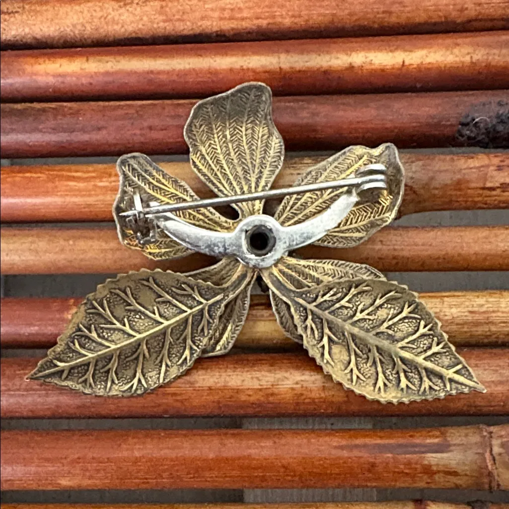 Vintage Purple Flower Brooch with Gold Leaves - Image 2