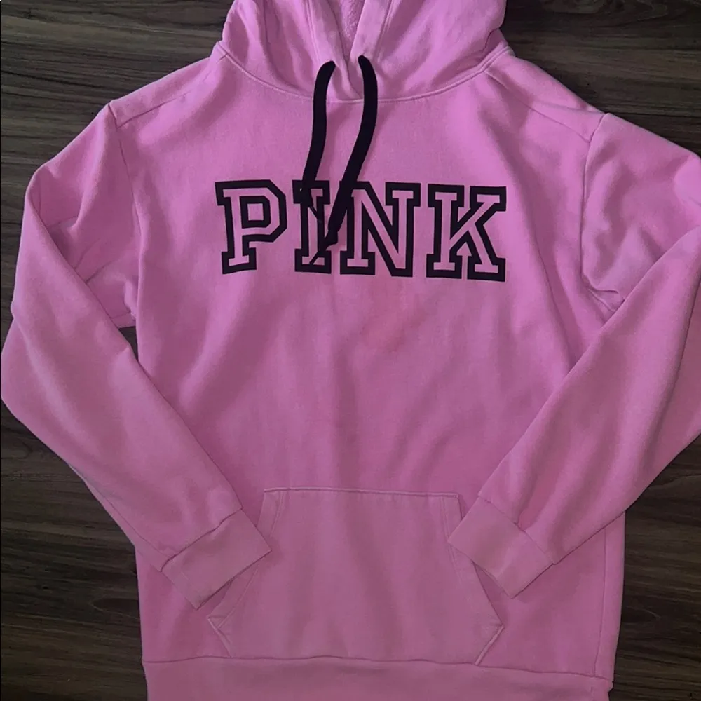 PINK Victoria's Secret Bubblegum Pink Hoodie - Image 5