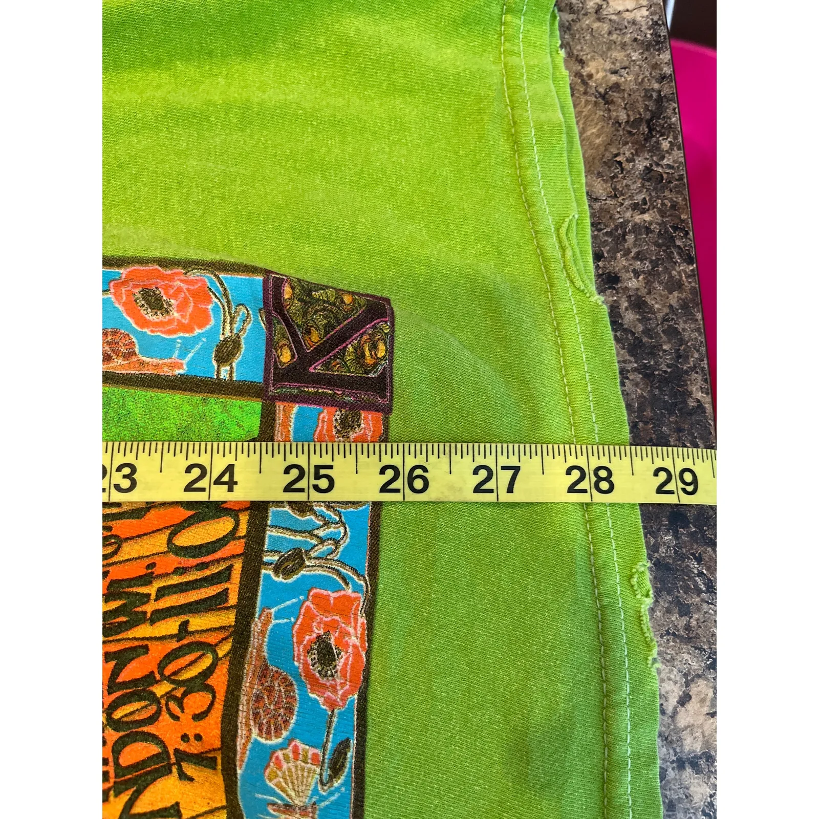 Pink Floyd Marquee London Boyfriend Graphic Distressed Tee Small‎ / Medium - Image 10