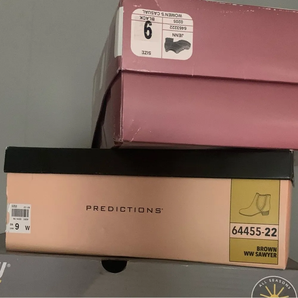 Sawyer 90s Brown Square Toe Ankle Boot 9 W - Image 5