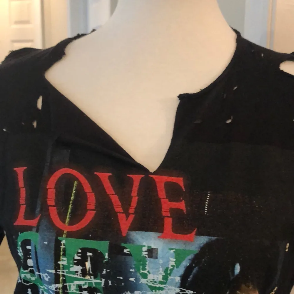 Amazing Distressed / Cut A$AP Rocky Tour T Shirt Size M - Image 8