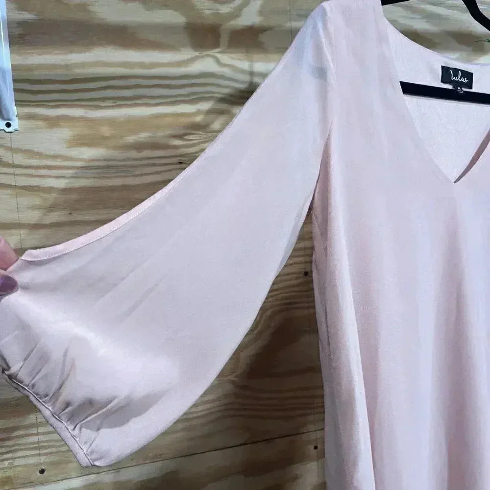 LuLu’s Size Medium Peach Long Sleeve Sheer split Sleeve mini dress Lined - Image 2