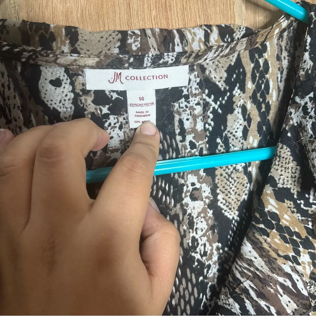 JM Collection women’s animal prints Snake Print Blouse Black, Brown size 14 - Image 2