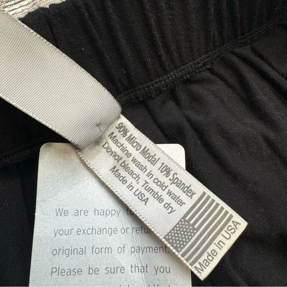 GO Couture Women's Off Shoulder Tiered Black Cropped Blouse L LG Large Ruffles - Image 7