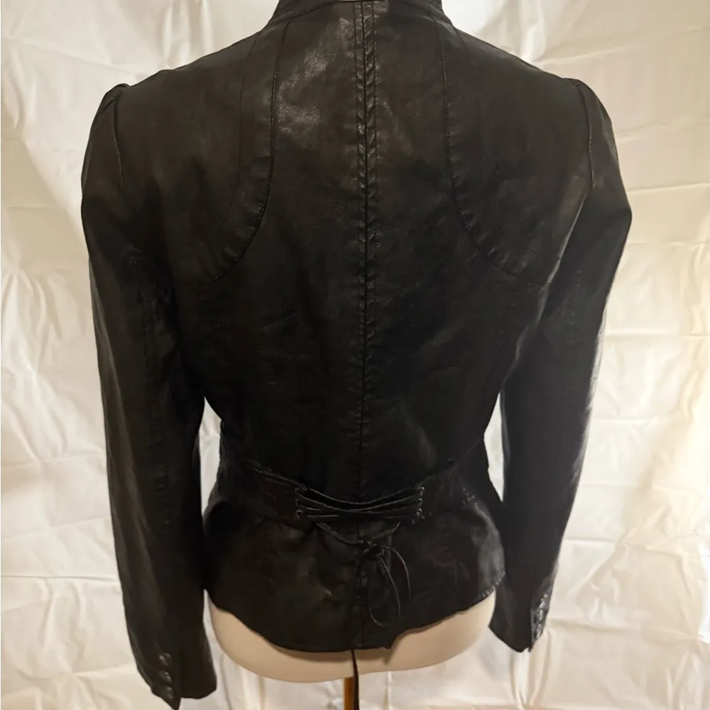 Guess Black Faux Leather Jacket with Asymmetrical Zipper and Fitted Design - Image 3