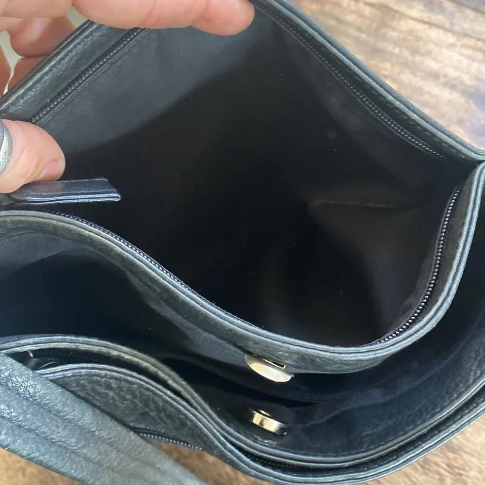 BEAUTIFUL TIGNANELLO BLACK Pebble LEATHER HANDBAG - Image 8