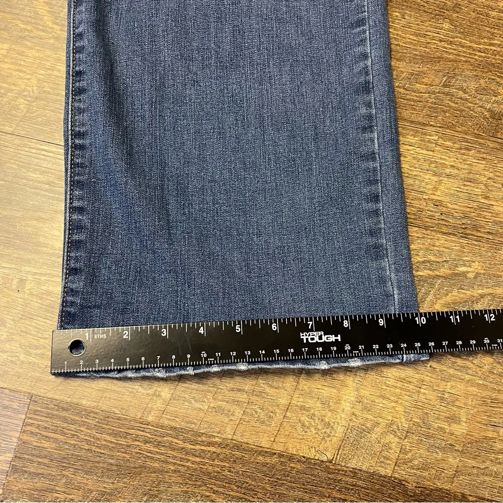 Judy Blue Jeans High Waist Straight Leg Stretch Denim Women's 15/32 Distressed - Image 5