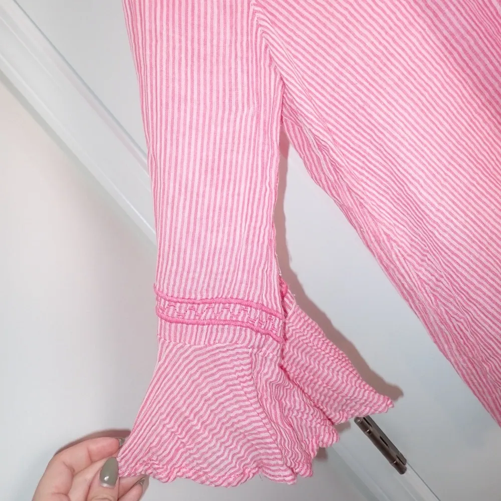 Crown & Ivy Pink/White Pinstripe Seersucker embroidered v-neck collar 3/4 sleeve - Image 3