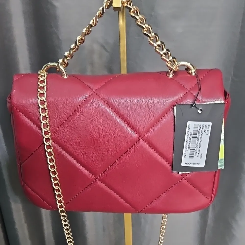 Badgley Mischka Crossbody Quilted Bag | Look Hot While Being Green - Image 5