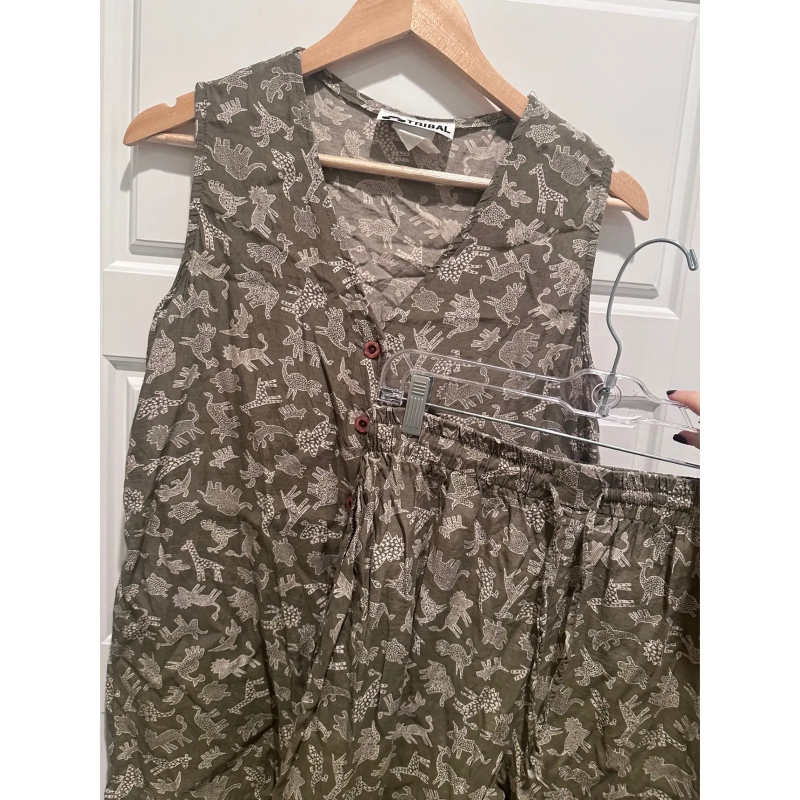 Tribal Green Safari Animals Lightweight Matching Pants Set Sleeveless Rayon - Image 14