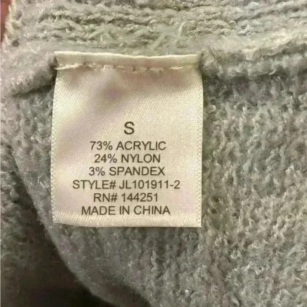 Women’s Gray Harper Heritage Off the Shoulder Sweater - Image 4