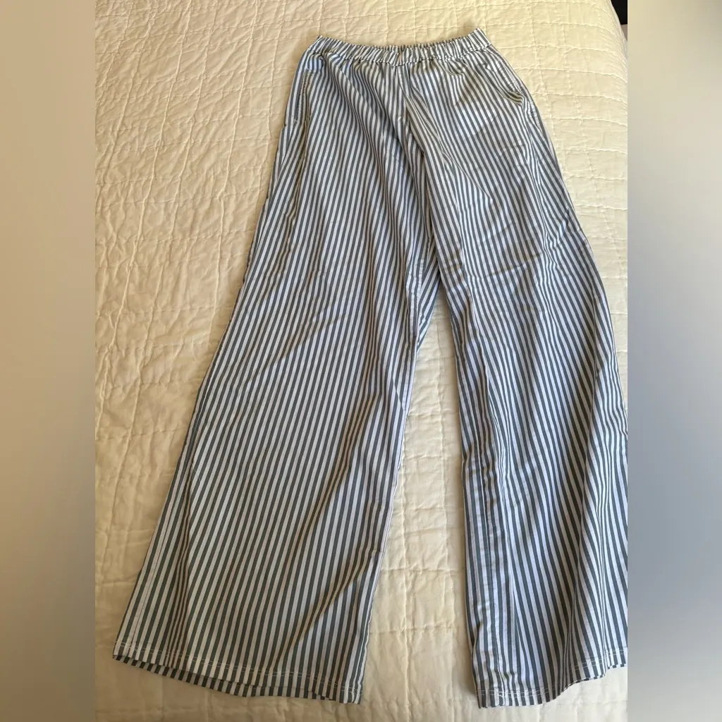 Hollister Stripe Lounge Pants - Image 2