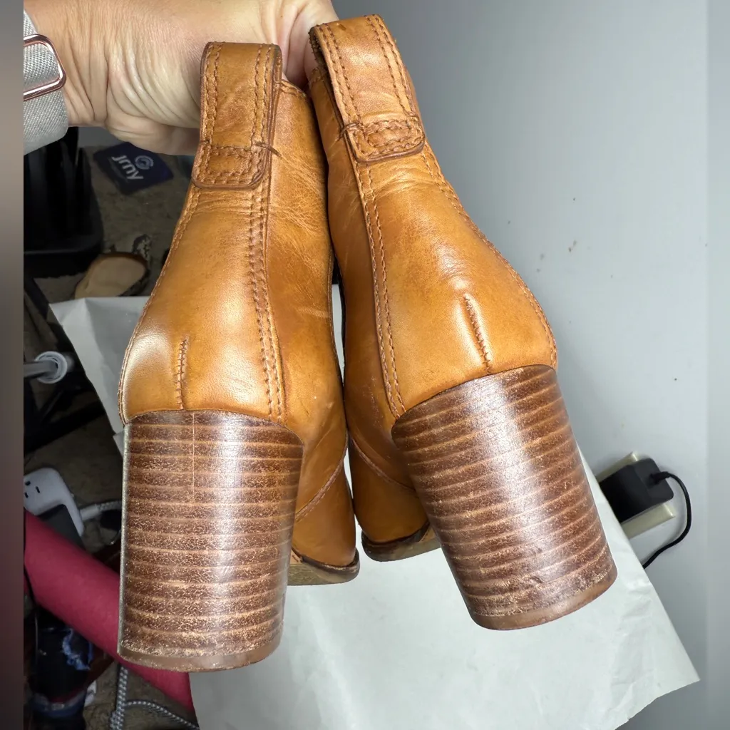 MADEWELL‎ Regan boot pull on Boots Size 7 Saddle BROWN Booties Short Heeled - Image 7