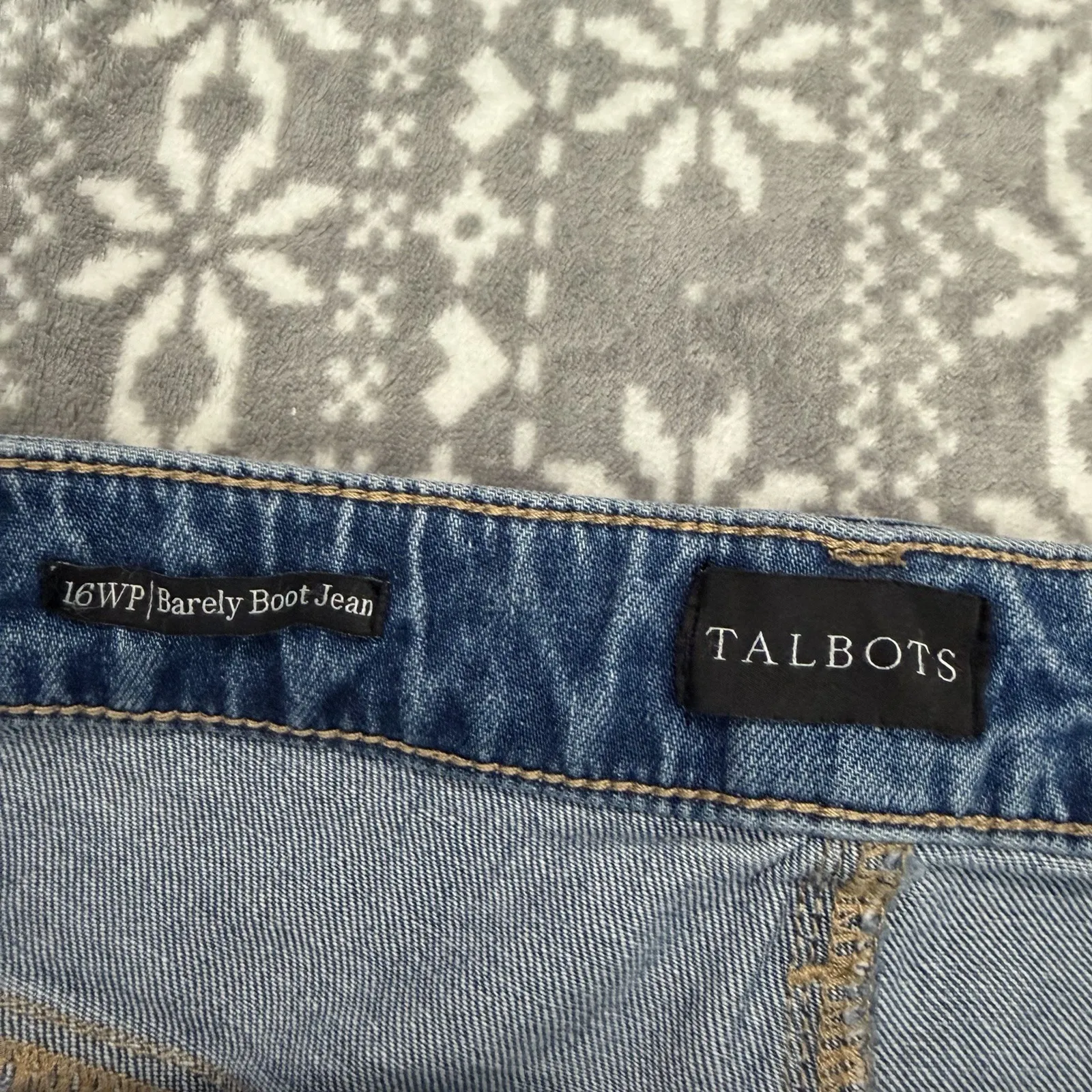 NWT Talbots Barely Boot Jean Bedford Wash Blue Size 16W Petite Casual Stretch - Image 4