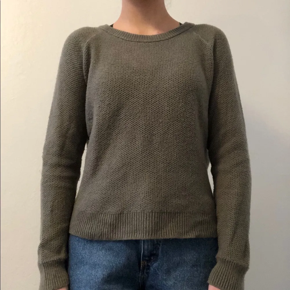 madewell olive dark green knit sweater layered - Image 2