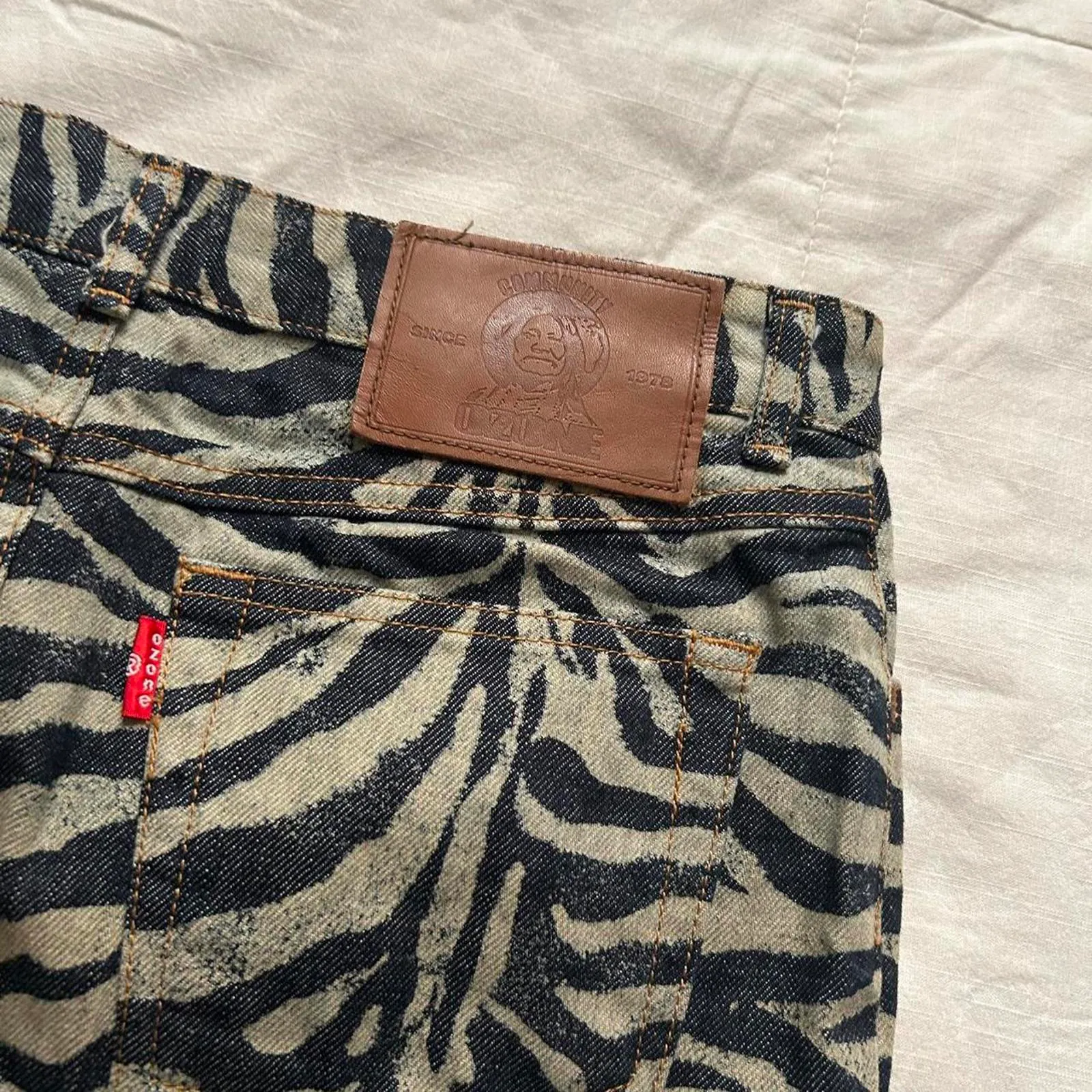 Hysteric Glamour Ozone Rocks denim & grey zebra midi asymmetrical jean skirt Blue - Image 4