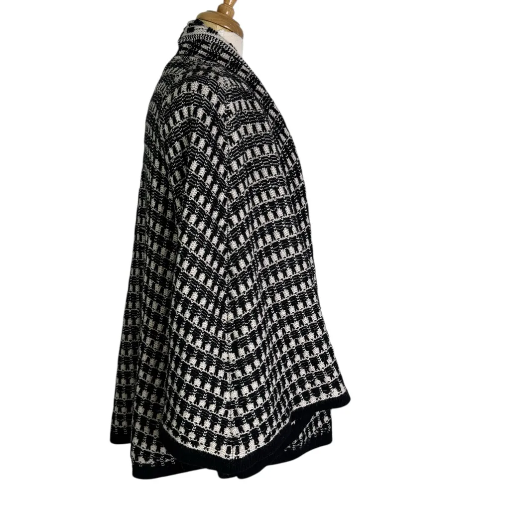 Margaret O’Leary Wool Blend Poncho Sweater Black Cream Size XS/S - Image 6