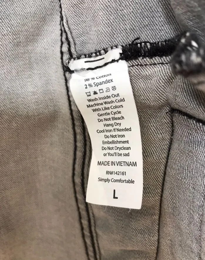 LuLaRoe Two Toned Denim Jacket - Image 3