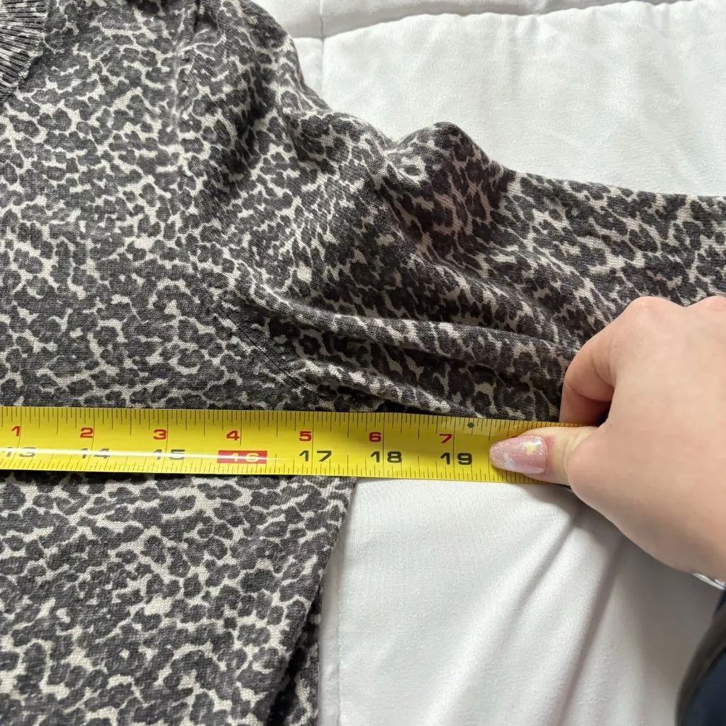 Talbots Cardigan Sweater Womens Size MP Button Up Crew Neck Cheetah Vintage Y2K - Image 4