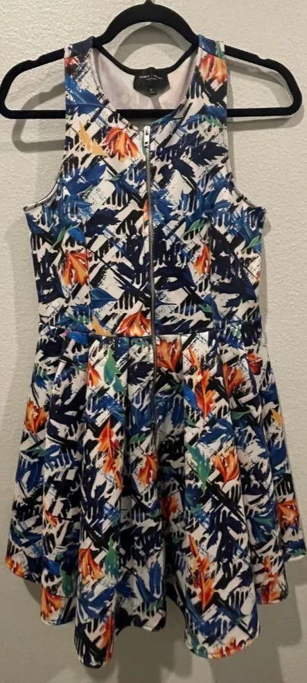 ROMEO AND JULIET COUTURE Fit And Flare Halter Mini Dress - Image 3