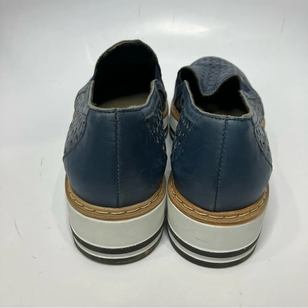 Summit by white mountain blue‎ perforated leather platform shoes size 39 Blue - Image 5