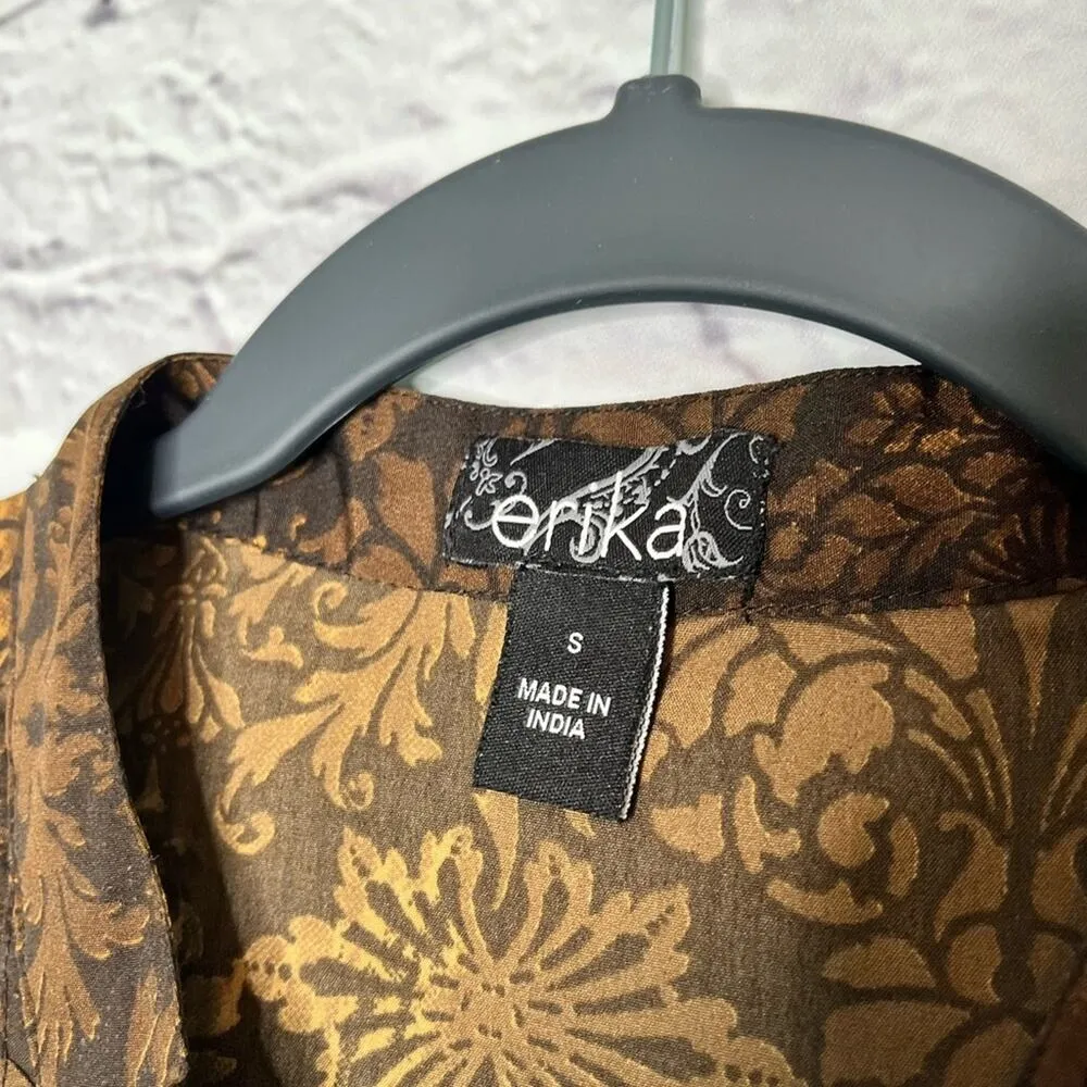 Erika soft 3/4 button up blouse size small - Image 3