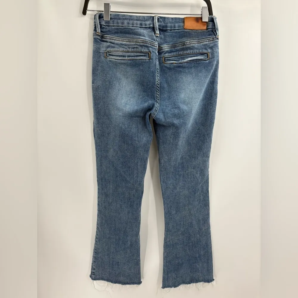 Dear John Boutique Blue front Stretch Beaded Trim Pocket Jeanne Flare Jeans 27 - Image 8