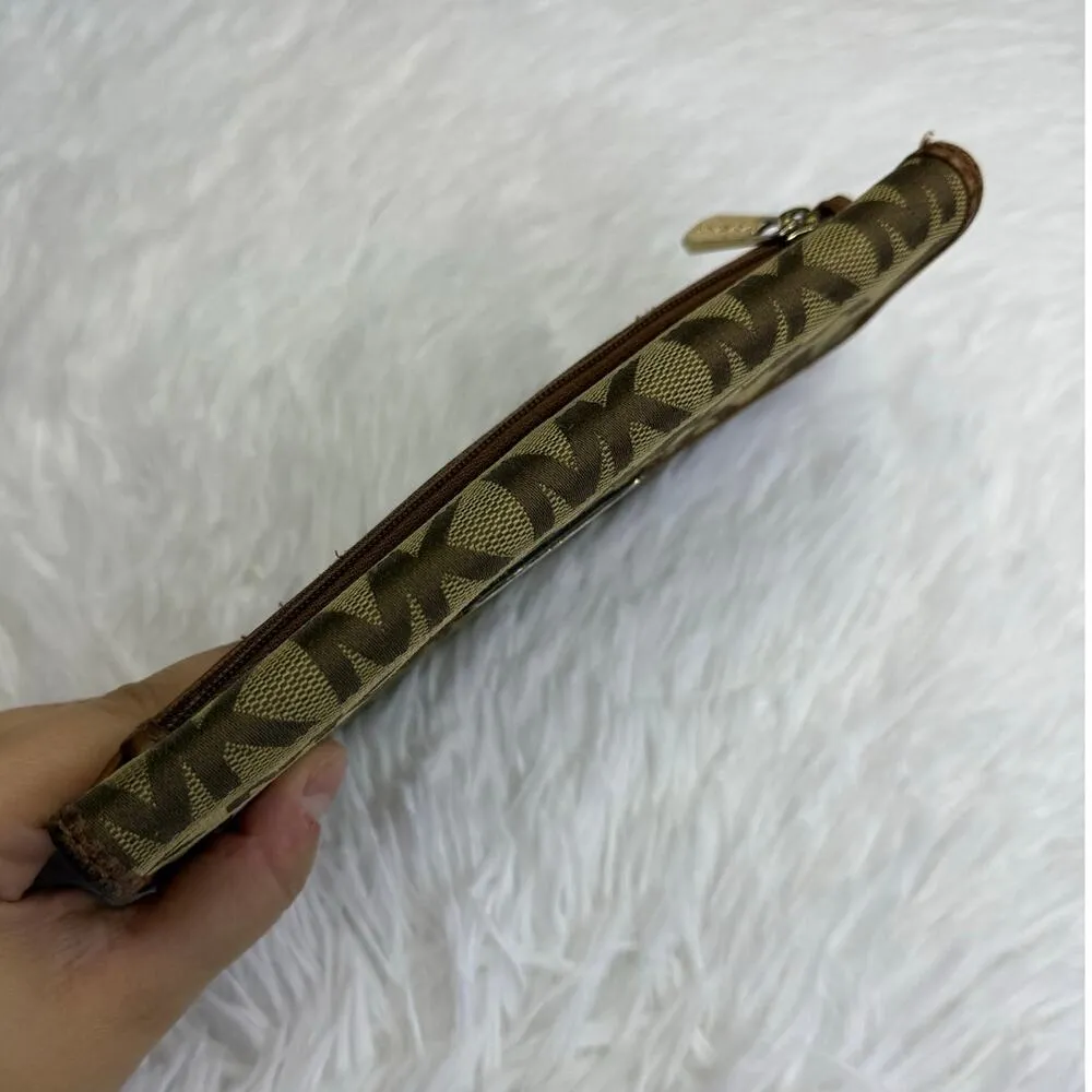 Michael Kors  Brown Signature Canvas Slim Wallet - Image 8