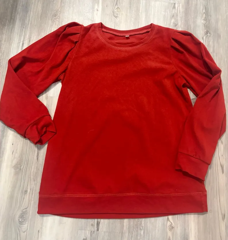 Medium NWOT red puff sleeve - Image 1