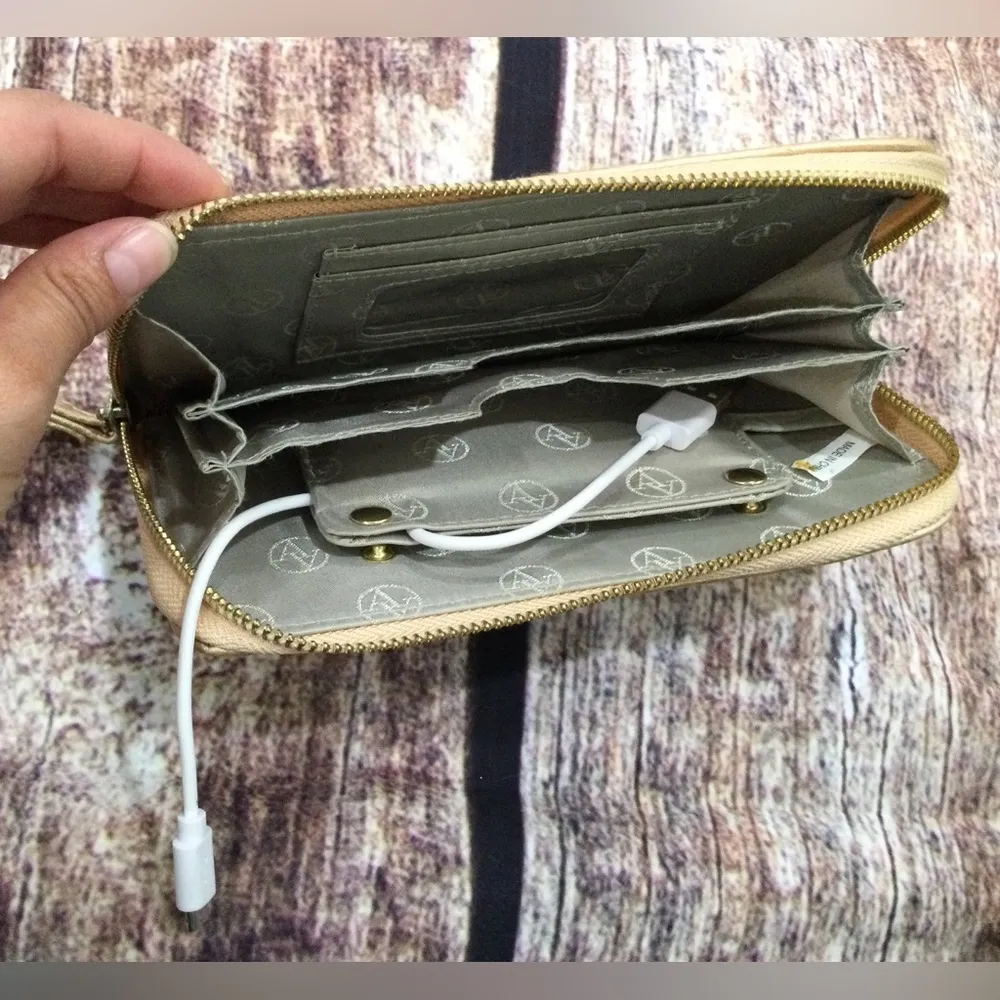 ADRIENNE VITTADINI WALLET WITH CABLE - Image 5