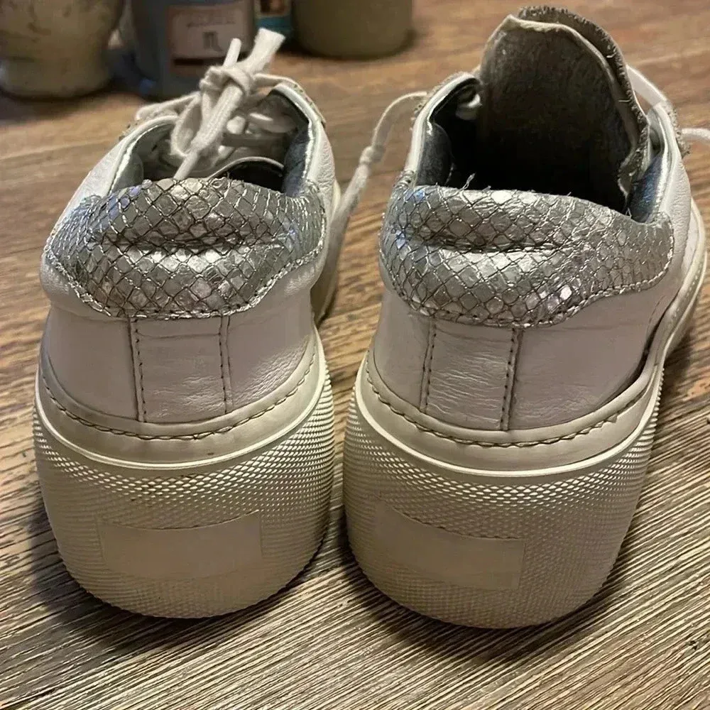 P448 White Leather Sneakers Low Top Casual Shoes Silver Trim Size‎ 36 - Image 5