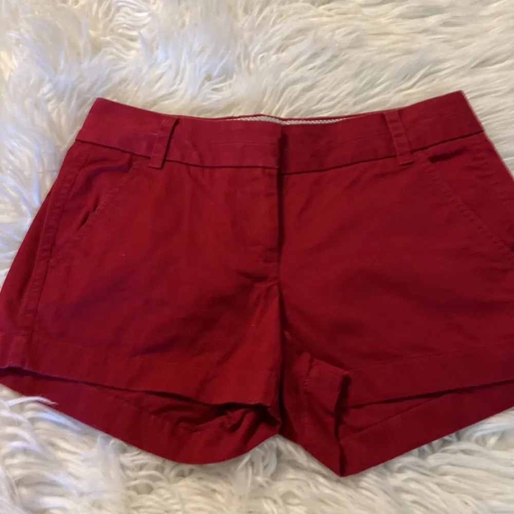 J.Crew Chino Shorts size 00 dark red color excellent condition - Image 7
