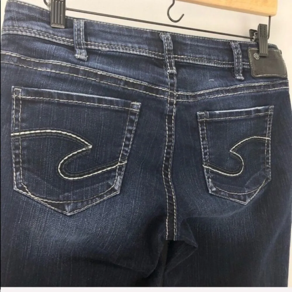 Silver Aiko Kick Flare Dark Wash Cropped Jeans Sz 30 Capri - Image 4