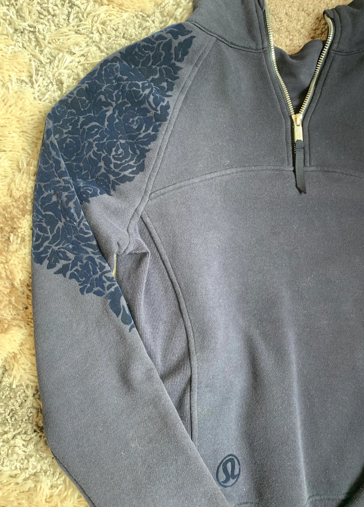 Lululemon Pullover - Image 5