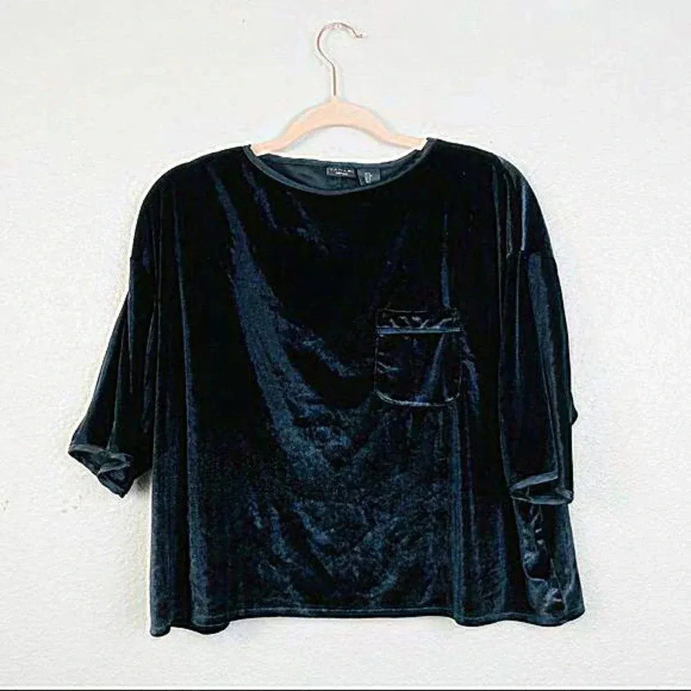 TAHARI Black Velvet‎ Short Sleeve Lounge Top Size Small - Image 2